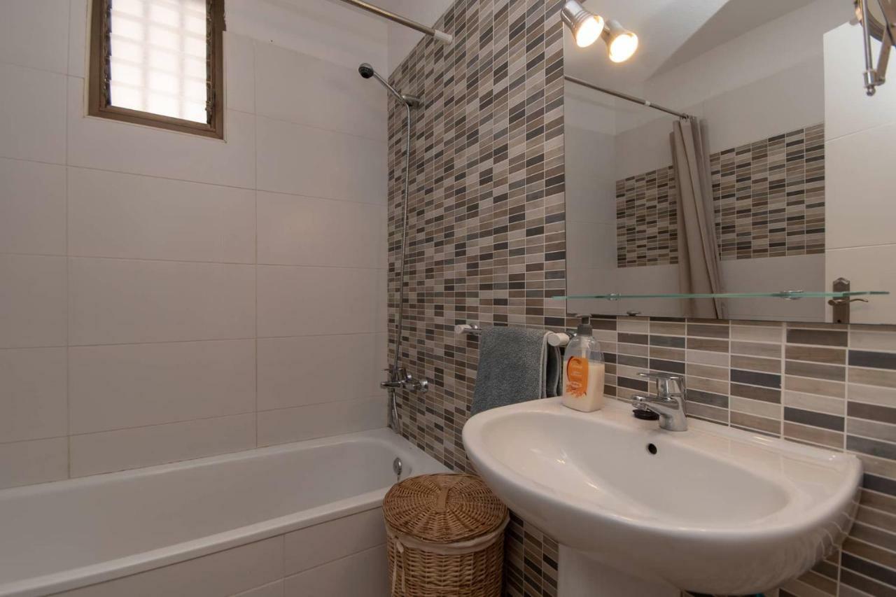 Great 2 Beds Apartment Los Cristianos Los Cristianos  Eksteriør billede