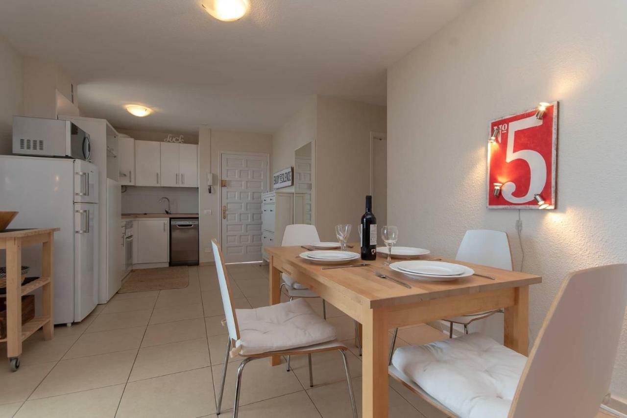 Great 2 Beds Apartment Los Cristianos Los Cristianos  Eksteriør billede